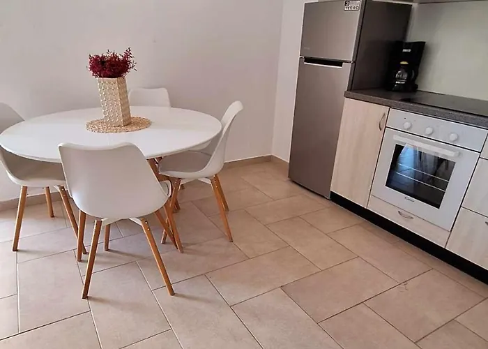 Aestas Apartman Póla